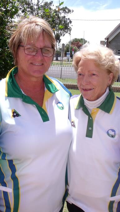 WINNERS ARE GRINNERS: Handicap Singles winner Lyn Hawley and runner-up Doreen Read at the Nyngan Bowling Club. Photo: CONTRIBUTED