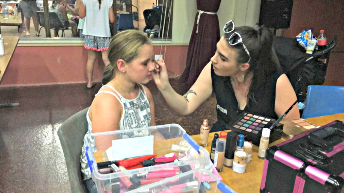 MAKE-UP MAGIC: Roxy Robb getting some one-on-one tips on how to apply make-up from beautician Maddie Dumble. Photo: CONTRIBUTED.
