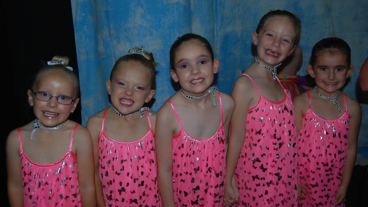 The Nyngan Observer snuck back stage at the premier dance concert on Friday night. Check out all the awesome pictures! 