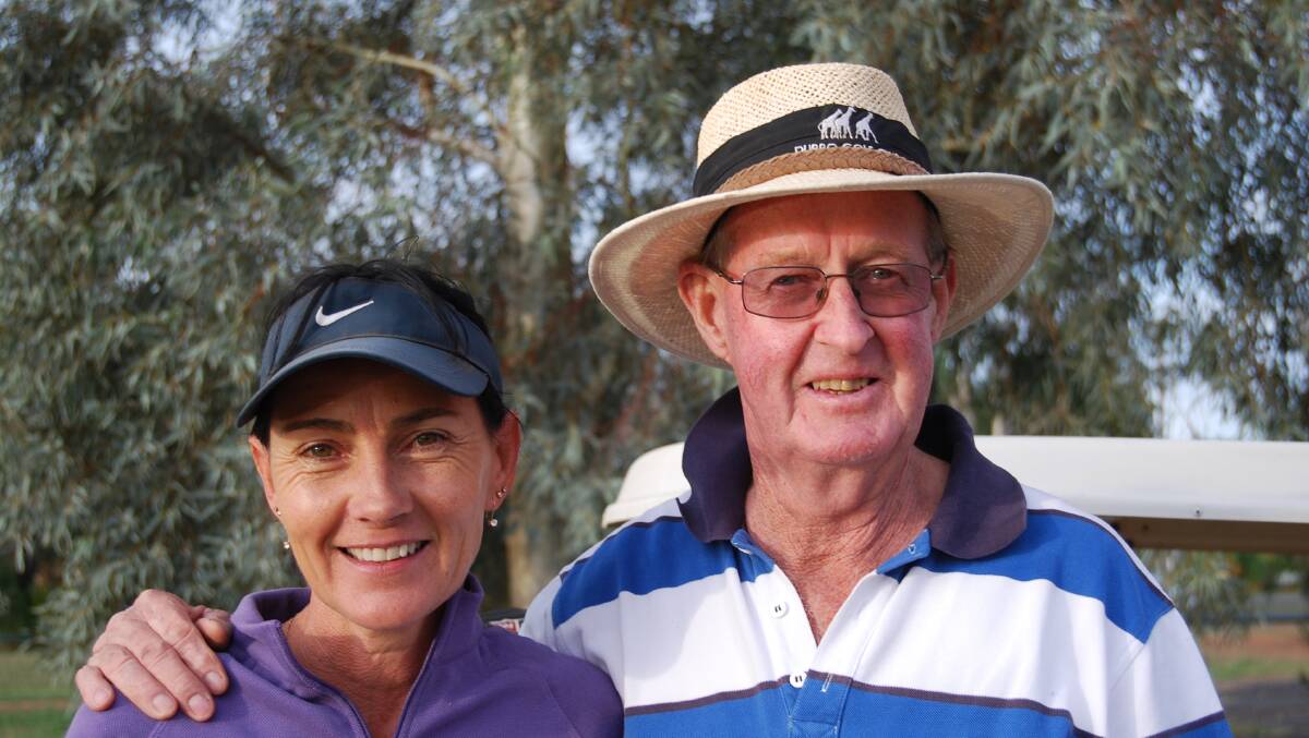 Congratulations to Nicole Chambers and Don Lister who took out the 2015 Foursomes Championships played on Sunday.