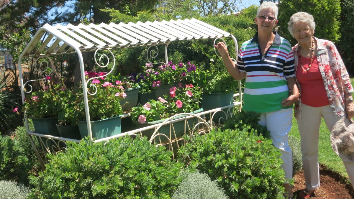 Nymagee gardens open for display