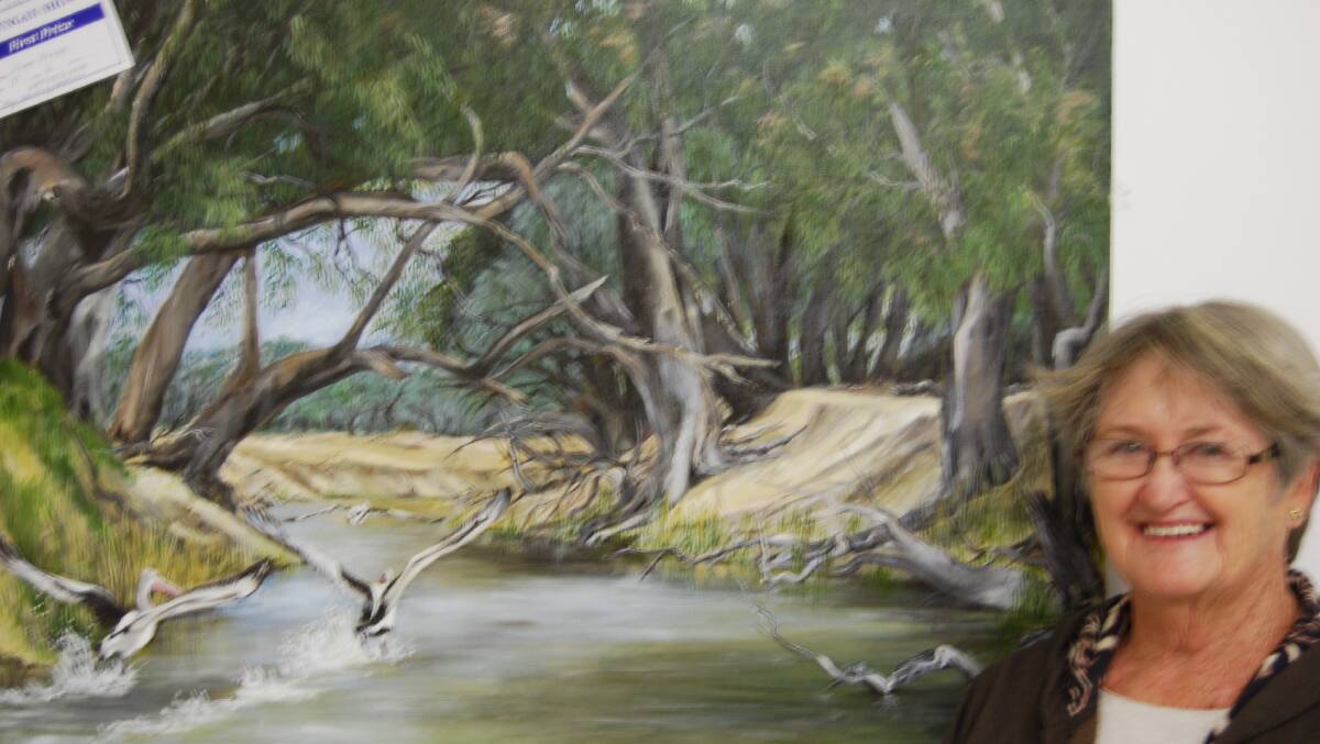 o Lynn Hodge was overall champion in the Fine Arts section with her beautiful painting of the Darling River upstream from Bourke.