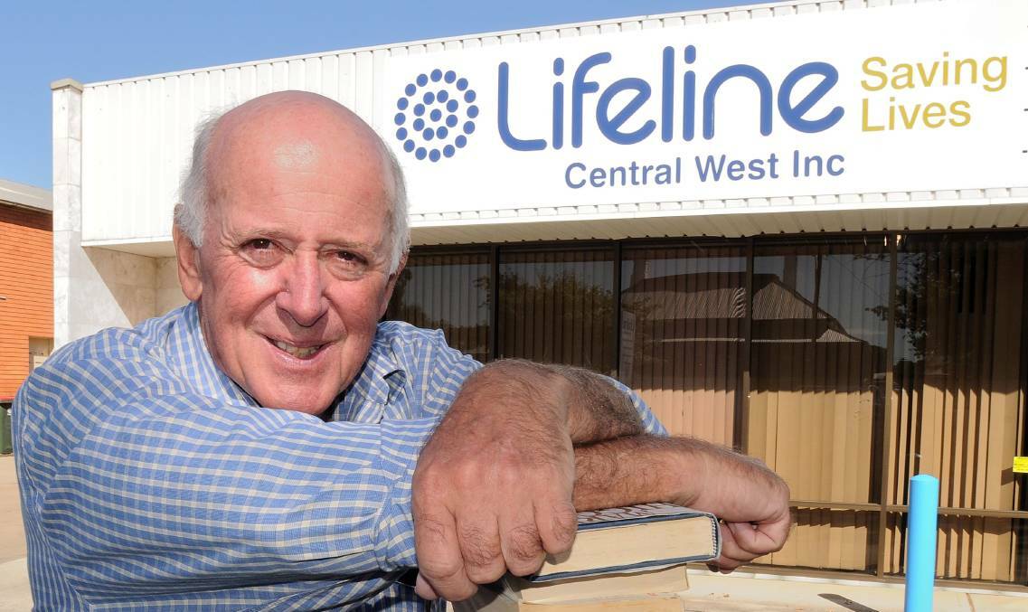 HELP IS NEEDED: Lifeline Central West executive director Alex Ferguson has praised the federal government's support. Photo: STEVE GOSCH