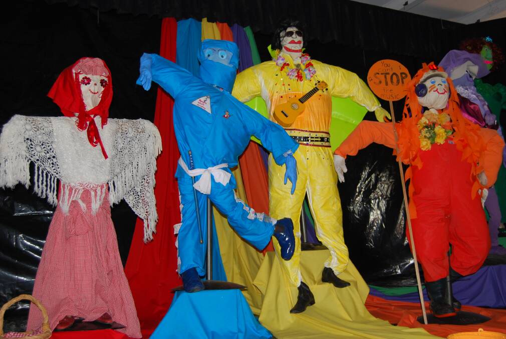 o These scarecrows certainly added a great backing to the stage at the St Joseph’s Arts and Craft show.