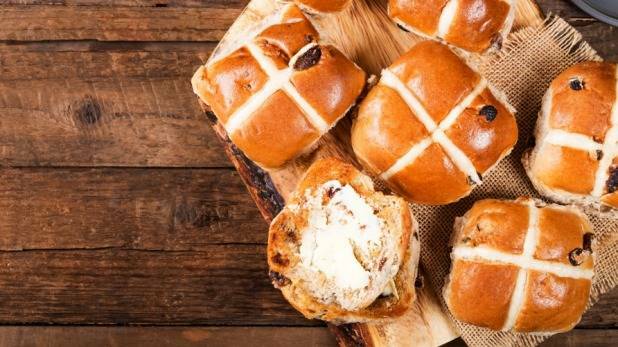 DELISH: When we think of Easter we think of a number of things, namely hot cross buns. Photo: FILE