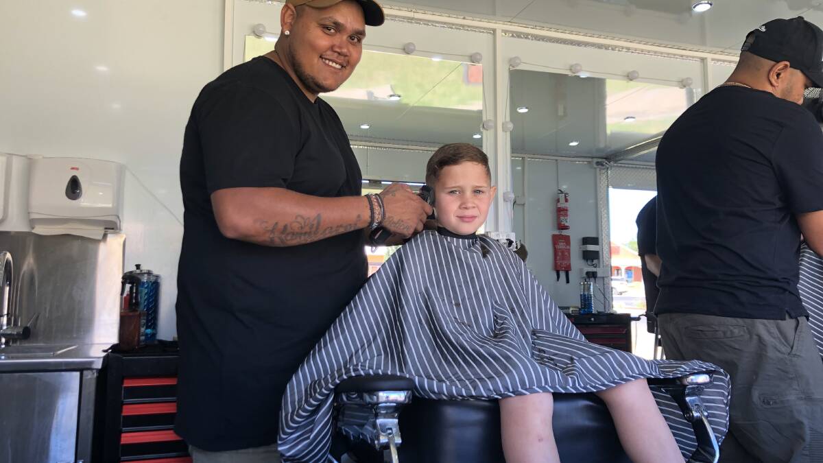 Healing with a haircut: Walkabout barber visits Nyngan