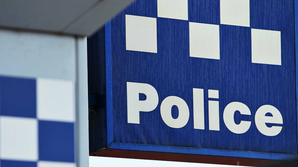 Driver dies after car is swept into floodwater, Broken Hill
