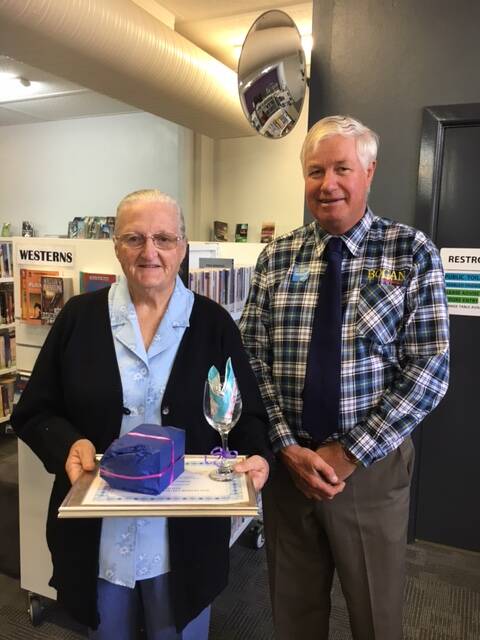 Bay Lovett receiving her Senior Citizen of the Year award from Mayor Ray Donald.