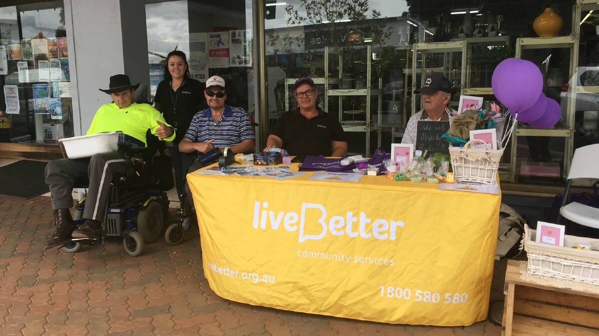 COMMUNITY: The Livebetter team were spotted down Pangee street last Wednesday selling hand-made products. Photo: CONTRIBUTED