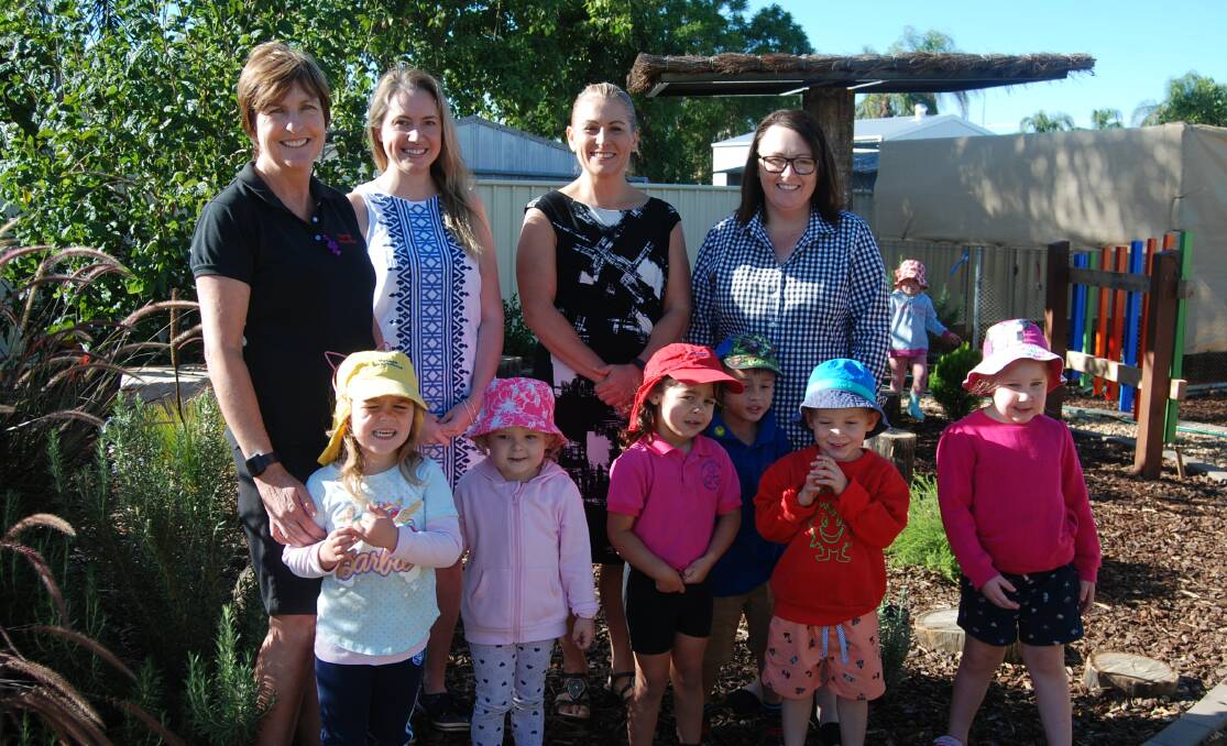 ONGOING SUPPORT: Carly Bignill and Belinda Hill (middle) were in Nyngan last week visitng the preschool for the first time. Photo: ZAARKACHA MARLAN