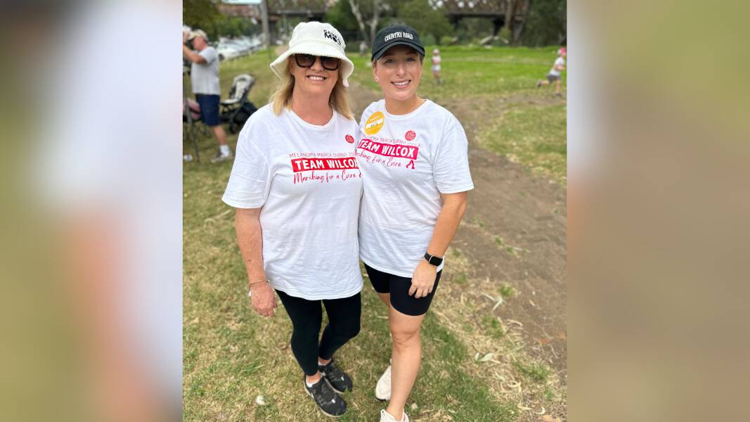 Emily Nettle (right) and her mum Toni McMillan at the Dubbo Melanoma March in 2023. Picture supplied