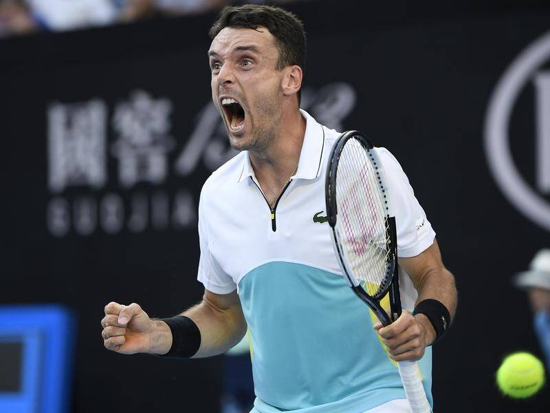Roberto Bautista Agut has apologised after comparing hotel quarantine to prison.