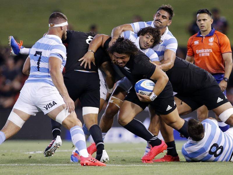 New Zealand have ended their Tri Nations campaign with a 38-0 win over Argentina in Newcastle.