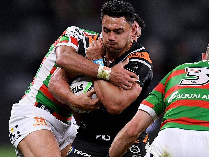 David Nofoaluma has signed a four-year deal with Wests Tigers in a major boost for the NRL club.