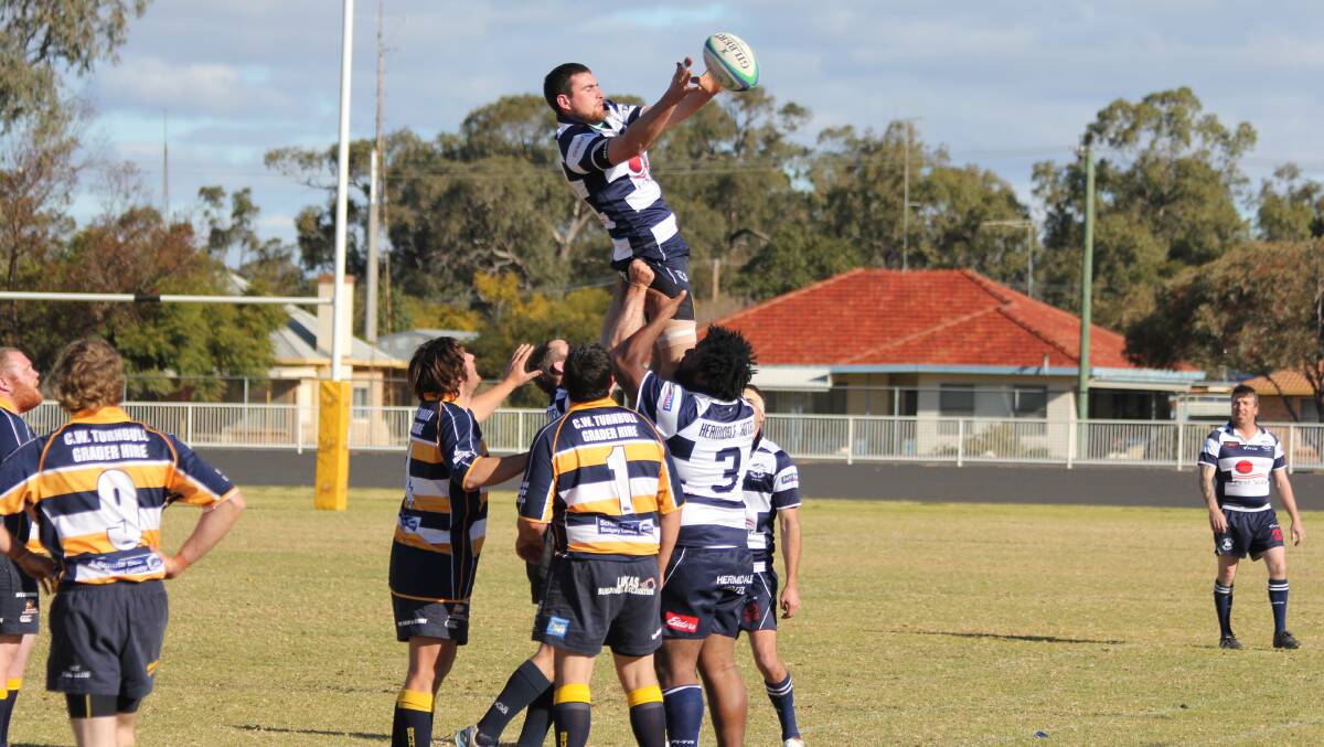Dean Woods in a line-out for the Bogan Bulls.