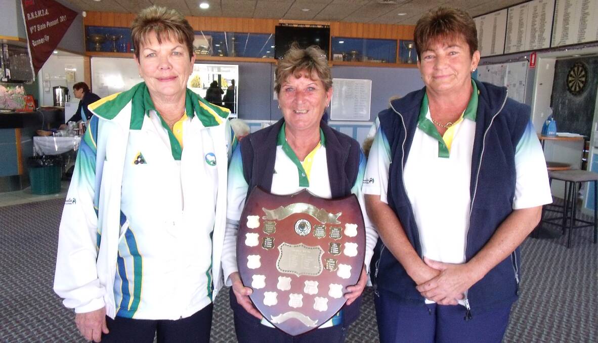 Winners of the Nyngan West Bogan Shield Helen Beetson, Jenny Parry and Maxine Christoff.